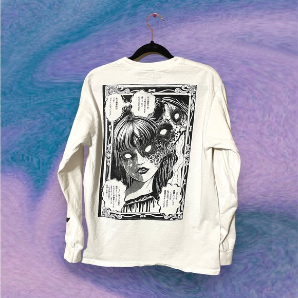 ♥︎ Ripple Junction Junji Ito Tomie Long Sleeve ♥︎ - Picture 2 of 8